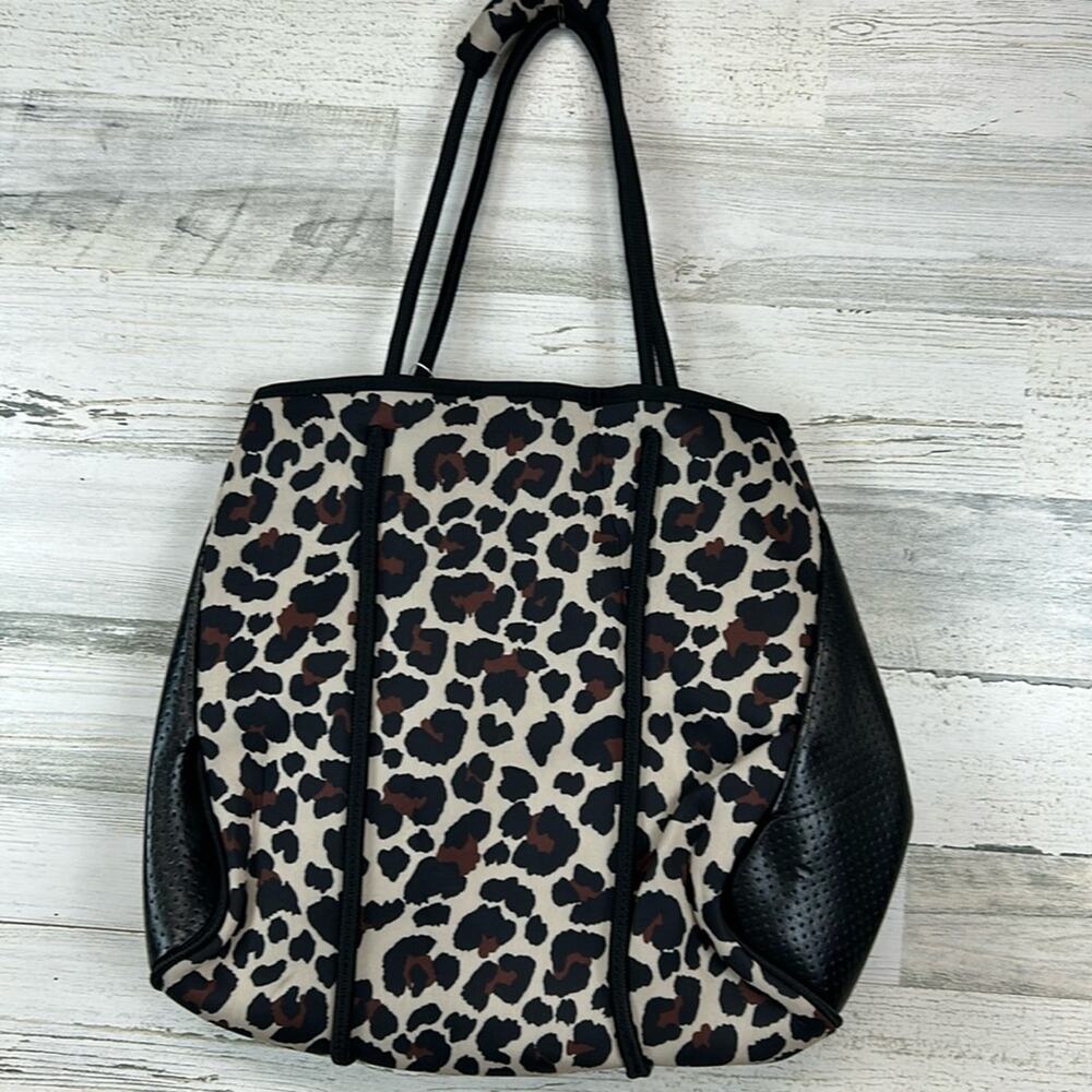 NWT - Neoprene Leopard Print All Purpose Bag NWT - image 5